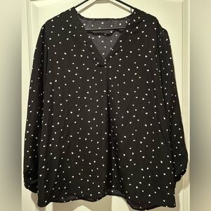 Women’s Medium Black with Small White Hearts Blouse